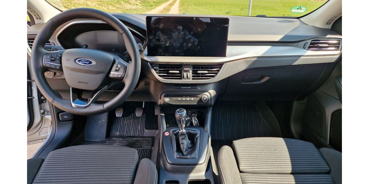 Ford Focus 60.882 km 16.970 &euro; Welden 86465