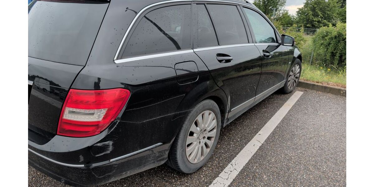 Mercedes-Benz C 220 249.480 km 5.300 &euro; Aystetten 86482