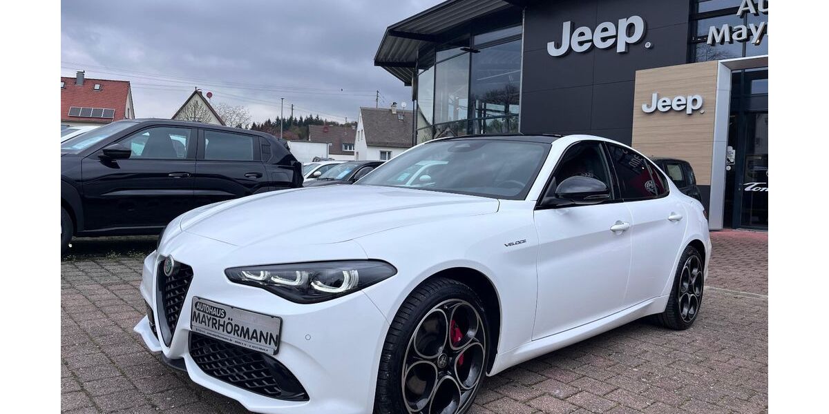 Alfa Romeo Giulia 17.000 km 43.990 &euro; Diedorf / Augsburg 86420