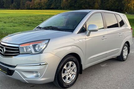 SsangYong Rodius 131.501 km 8.999 € Winterbach bei Günzburg 89368