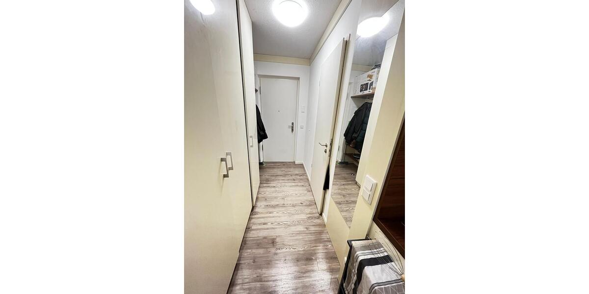 Etagenwohnung Augsburg Hochzoll - 1 Zimmer, 26 m&sup2;, 490&euro; | Angebot:26385677