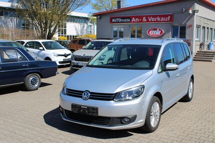 VW Touran 98.500 km 10.990 &euro; Augsburg 86165