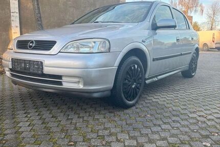 Opel Astra 111.000 km 2.000 &euro; Augsburg 86150