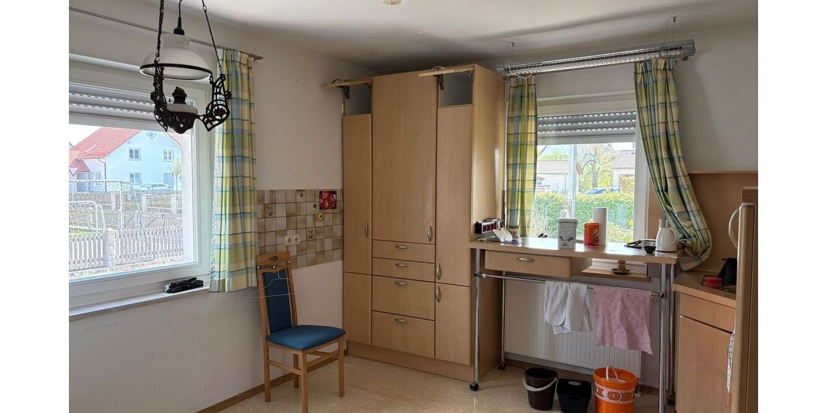 Provisionsfrei: Freistehendes Einfamilienhaus mit Einliegerwohnung in Egling an der Paar - Einfamilienhaus Egling an der Paar | Angebot:27021114