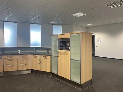 MODERNE BÜROEINHEIT - OPTIONAL MIT PRODUKTION 5 zimmer