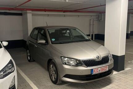 Skoda Fabia 85.320 km 10.000 € Augsburg 86150