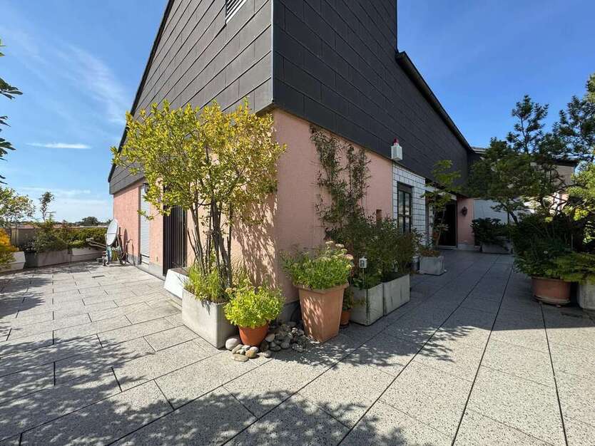 Wohnung zum Kaufen in Augsburg 890.000 € 178 m² 6 zimmer