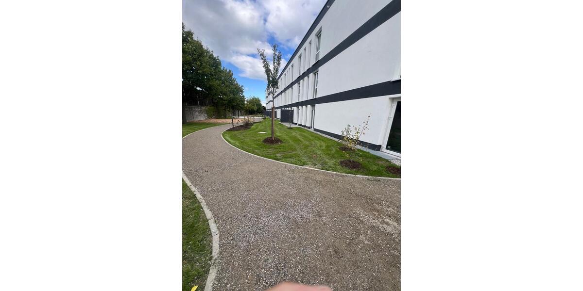 Erdgeschoßwohnung Augsburg - 1 Zimmer, 31 m&sup2;, 755&euro; | Angebot:25125157