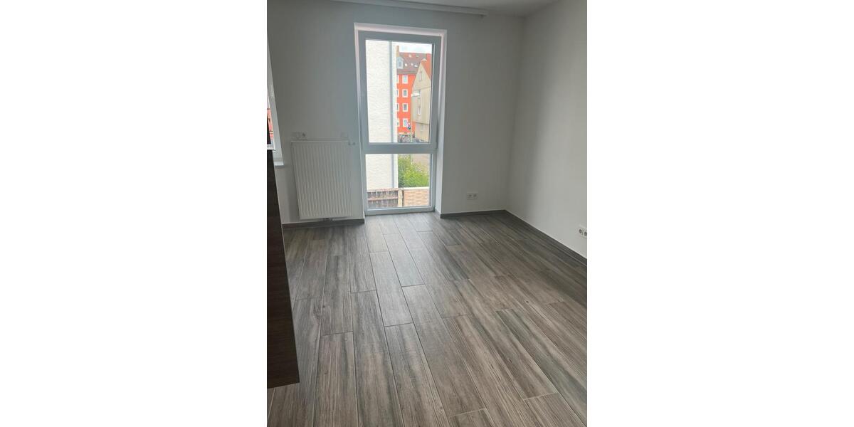 Etagenwohnung Stadtbergen - 1 Zimmer, 20 m&sup2;, 680&euro; | Angebot:26405832