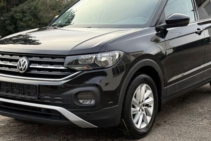 VW T-Cross 43.285 km 15.888 &euro; Gersthofen 86368