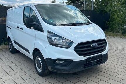 Ford Transit Custom 68.000 km 9.250 € Peutenhausen / Gachenbach 86565