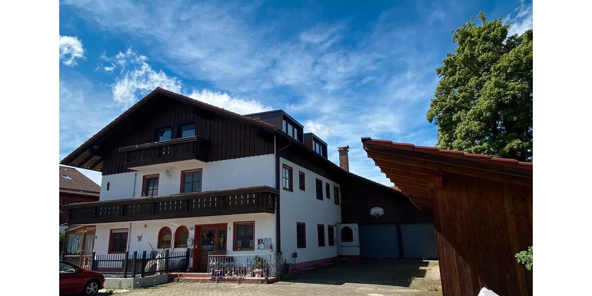 Terrassenwohnung Augsburg Hochzoll - 10 Zimmer, 345 m&sup2;, 2.850&euro; | Angebot:26617106