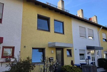 Haus Königsbrunn - 4 Zimmer, 103 m&sup2;, 1.555&euro; | Angebot:26579609