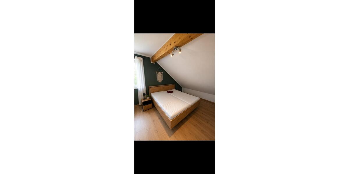 Dachgeschoßwohnung Altomünster - 2 Zimmer, 64 m&sup2;, 900&euro; | Angebot:26638638