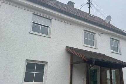 Familienfreundliches EinfamilienhausBauernhaus in Landensberg 8 zimmer