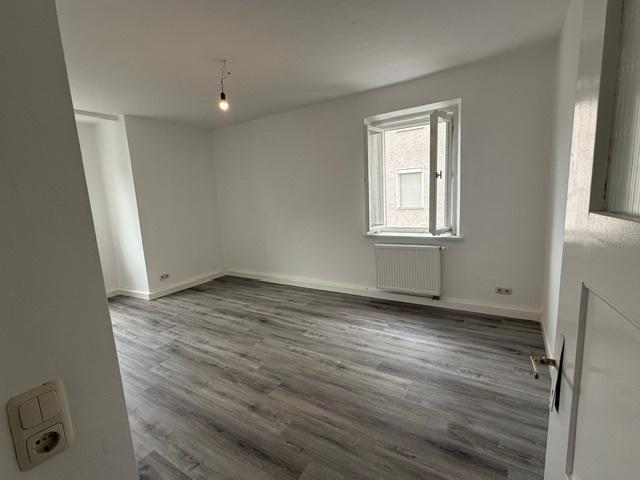 Etagenwohnung Augsburg Pfersee - 3.5 Zimmer, 63 m&sup2;, 315.000&euro; | Angebot:26823796