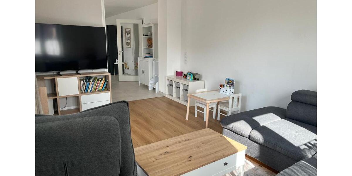 Etagenwohnung Jesenwang - 4.5 Zimmer, 119 m&sup2;, 1.530&euro; | Angebot:26262648