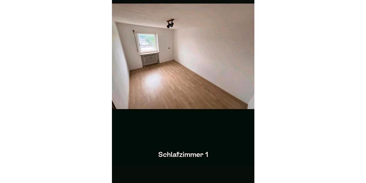 Etagenwohnung Königsbrunn - 3 Zimmer, 80 m&sup2;, 1.020&euro; | Angebot:25711971