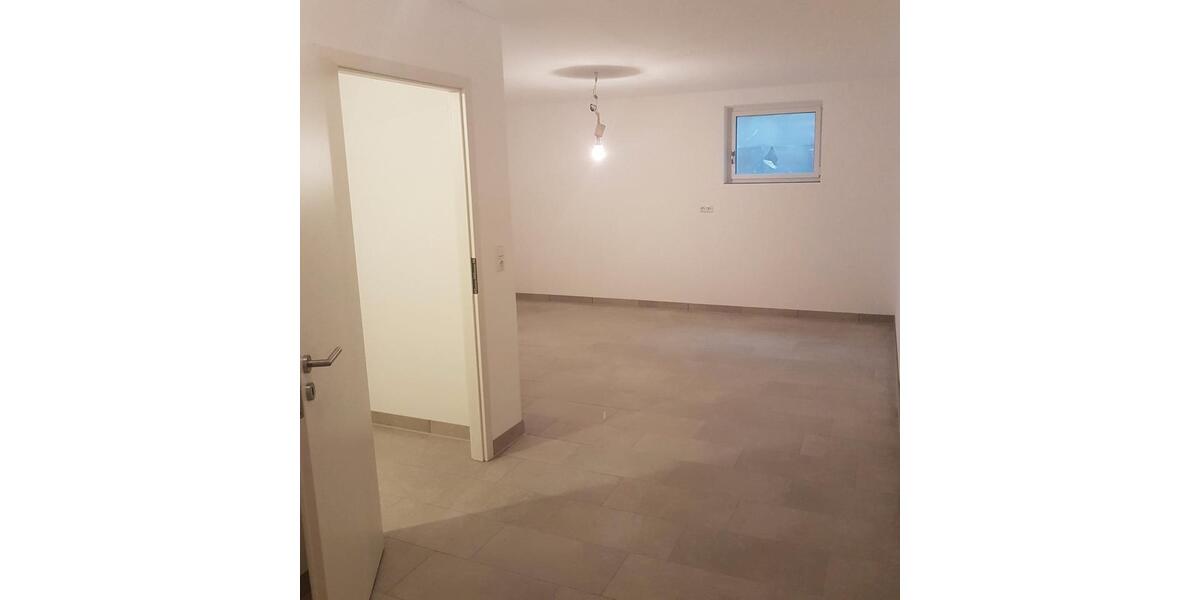 Reihenhaus Augsburg Haunstetten-Siebenbrunn - 5 Zimmer, 138 m&sup2;, 2.270&euro; | Angebot:26539126