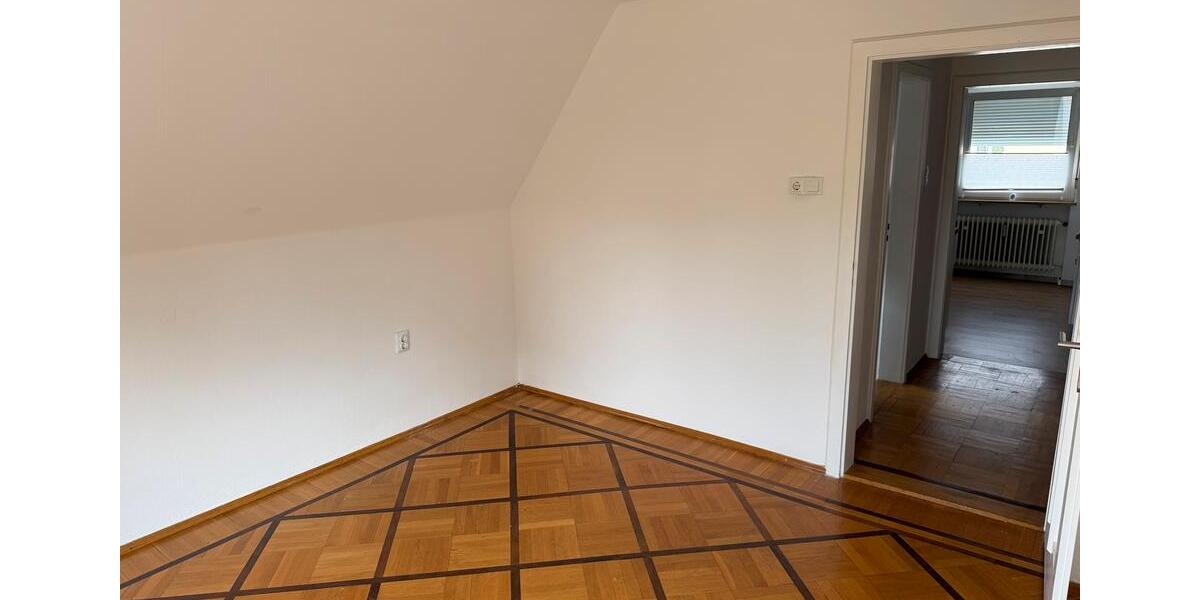 Etagenwohnung Augsburg Hochzoll - 2 Zimmer, 64 m&sup2;, 890&euro; | Angebot:26678780