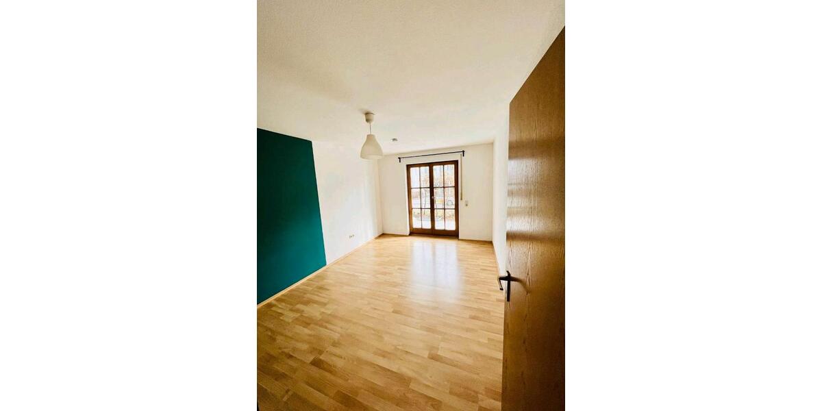 Erdgeschoßwohnung Merching - 3 Zimmer, 87 m&sup2;, 390.000&euro; | Angebot:26136876