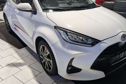 Toyota Yaris 93.800 km 14.990 € Kissing 86438