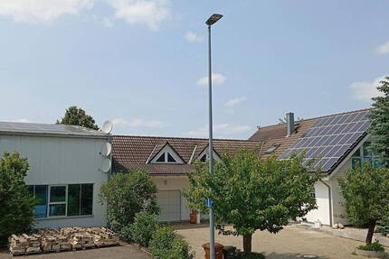 Zweigenerationshaus & Gewerbehalle | 1.920 m² Grundstück | 1.440?€umbauter m²