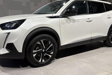 Peugeot 2008 26.271 km 18.440 &euro; Augsburg 86179