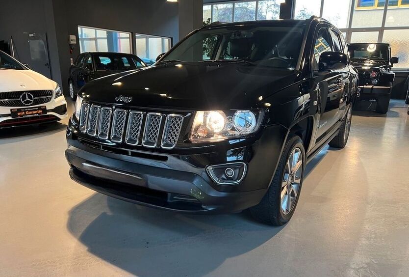 Jeep Compass 124.900 km 11.650 € Augsburg 86167