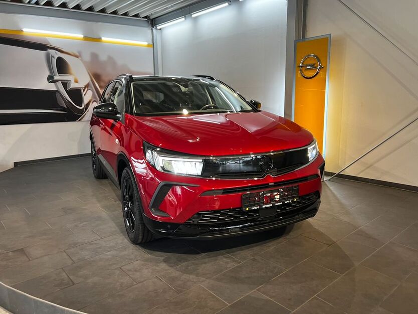Opel Grandland (X) 30.374 km 28.400 € Aichach 86551