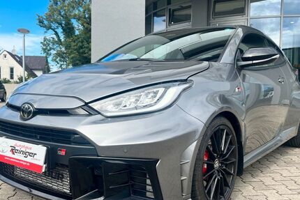 Toyota Yaris 5.300 km 48.999 € Königsbrunn / Augsburg 86343