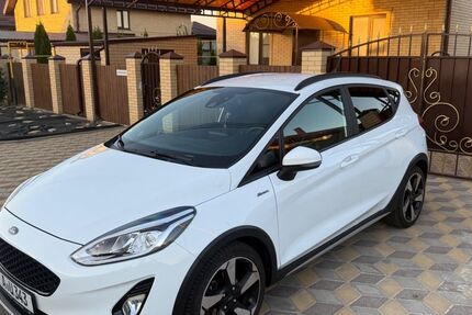 Ford Fiesta 48.000 km 16.000 &euro; Königsbrunn 86343