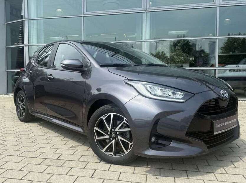 Yaris