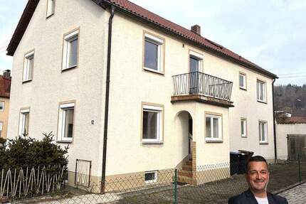 Haus Dinkelscherben - 8 Zimmer, 192 m&sup2;, 339.000&euro; | Angebot:24973001