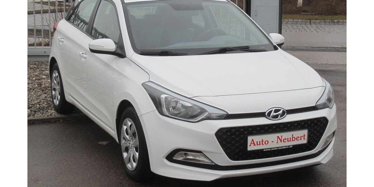 Hyundai i20 135.000 km 7.450 &euro; Stadtbergen 86391