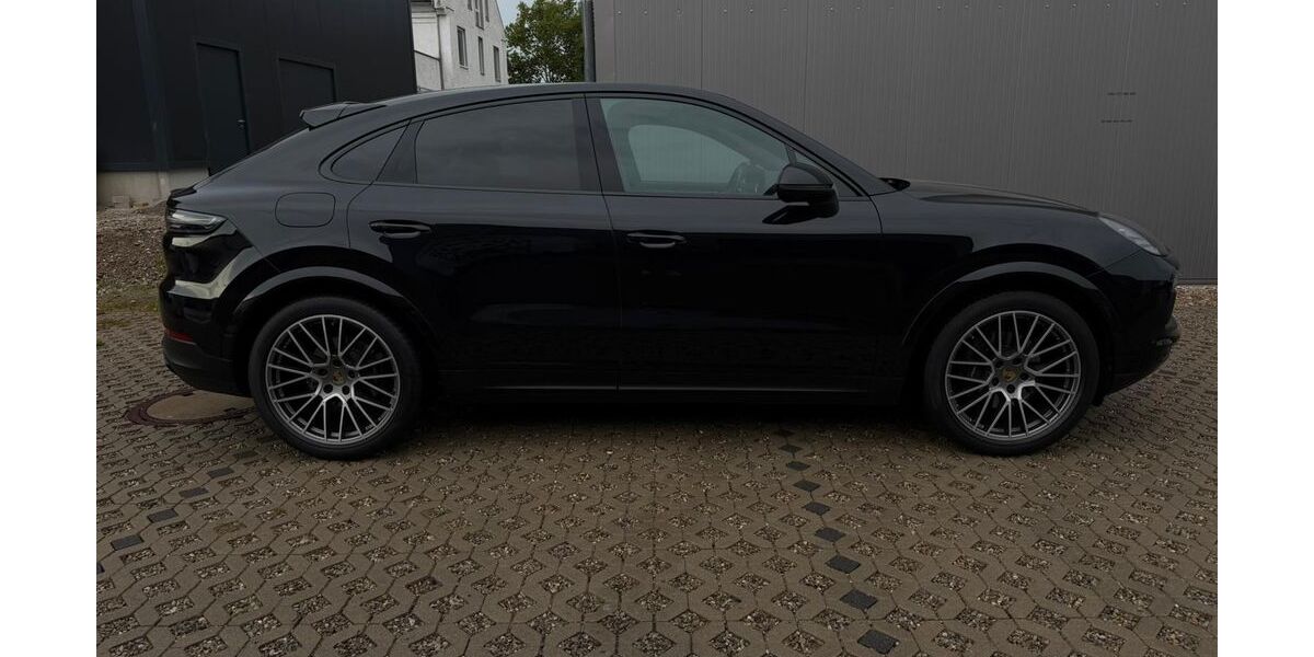 Porsche Cayenne 60.000 km 64.900 &euro; Augsburg 86167
