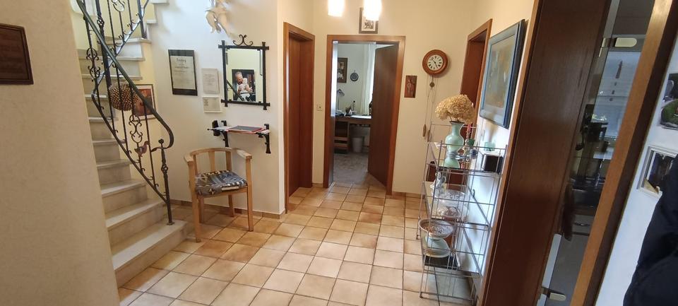 Einfamilienhaus Augsburg Bärenkeller - 8 Zimmer, 145 m&sup2;, 710.000&euro; | Angebot:26738304