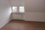 Dachgeschoßwohnung Augsburg Lechhausen - 3.5 Zimmer, 82 m&sup2;, 1.200&euro; | Angebot:26700380