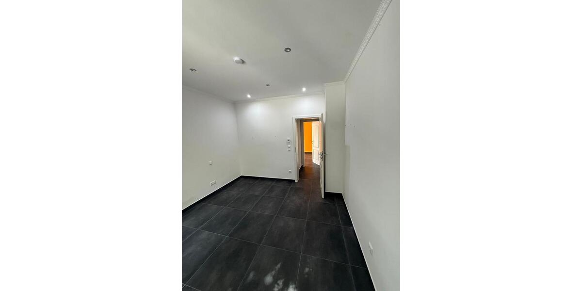 Etagenwohnung Augsburg Bärenkeller - 4 Zimmer, 96 m&sup2;, 1.800&euro; | Angebot:24840835