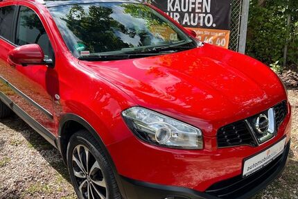 Nissan Qashqai 156.423 km 7.499 &euro; Augsburg 86165