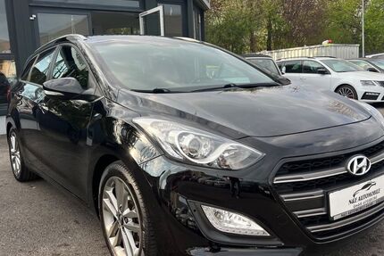 Hyundai i30 110.000 km 8.990 &euro; Augsburg 86165