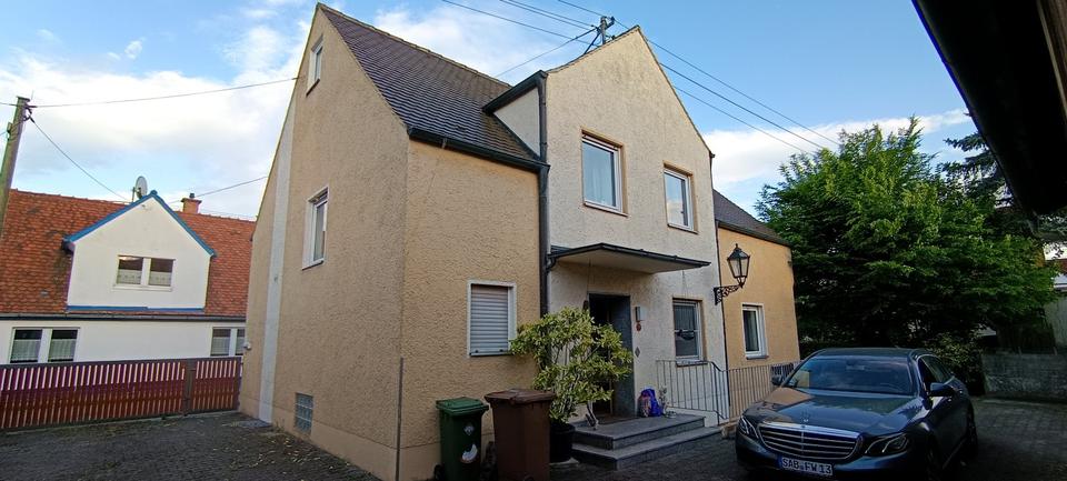 Einfamilienhaus Augsburg Bärenkeller - 8 Zimmer, 145 m&sup2;, 710.000&euro; | Angebot:26738304