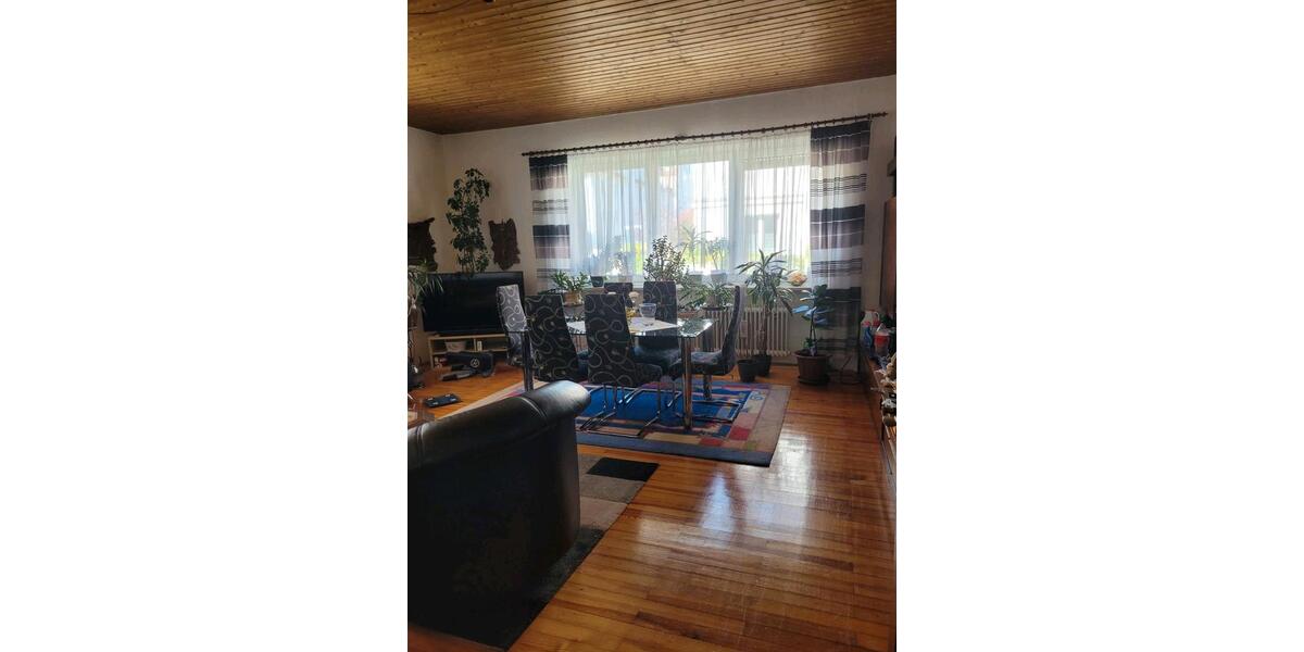 Erdgeschoßwohnung Augsburg Pfersee - 3 Zimmer, 100 m&sup2;, 380.000&euro; | Angebot:26288360