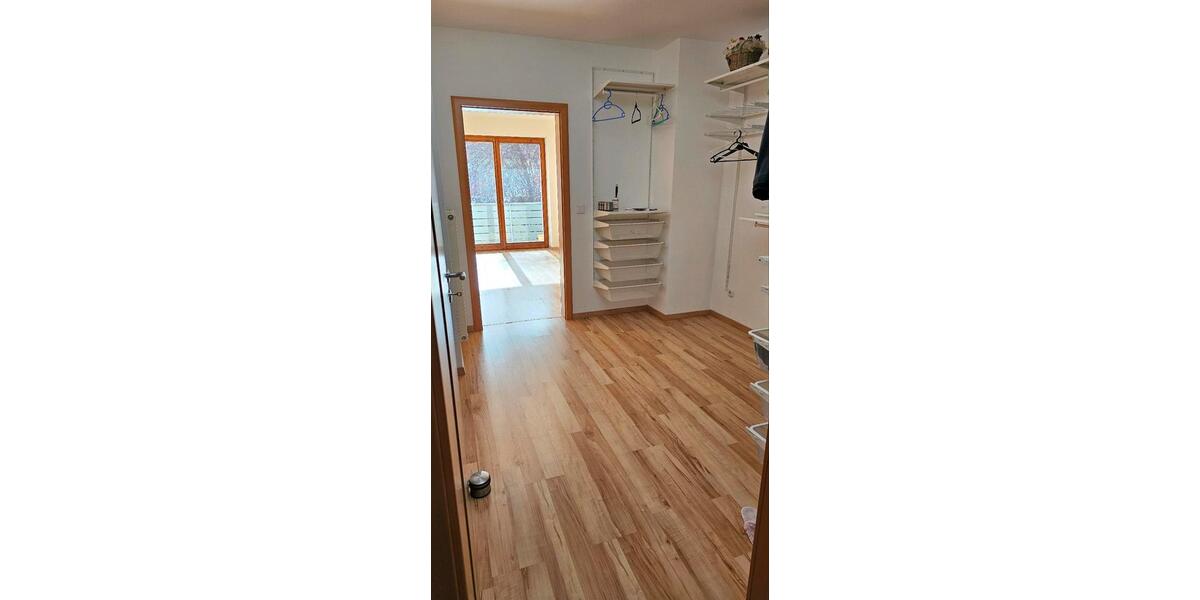 Etagenwohnung Großaitingen - 4 Zimmer, 131 m&sup2;, 1.450&euro; | Angebot:26482724