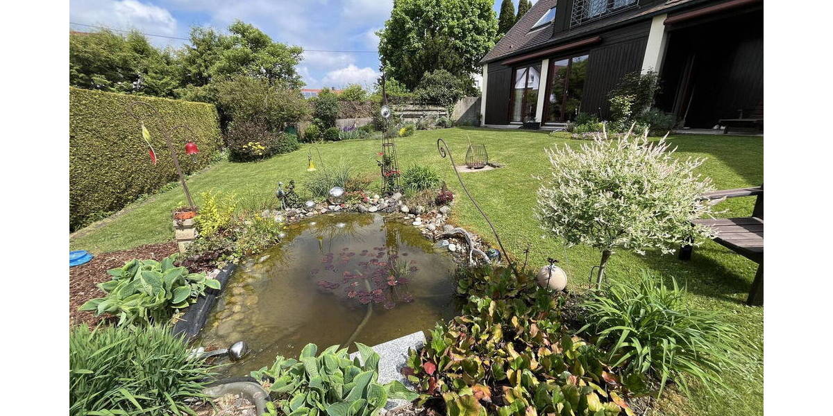 Einfamilienhaus Adelsried - 7 Zimmer, 230 m&sup2;, 749.000&euro; | Angebot:26657235