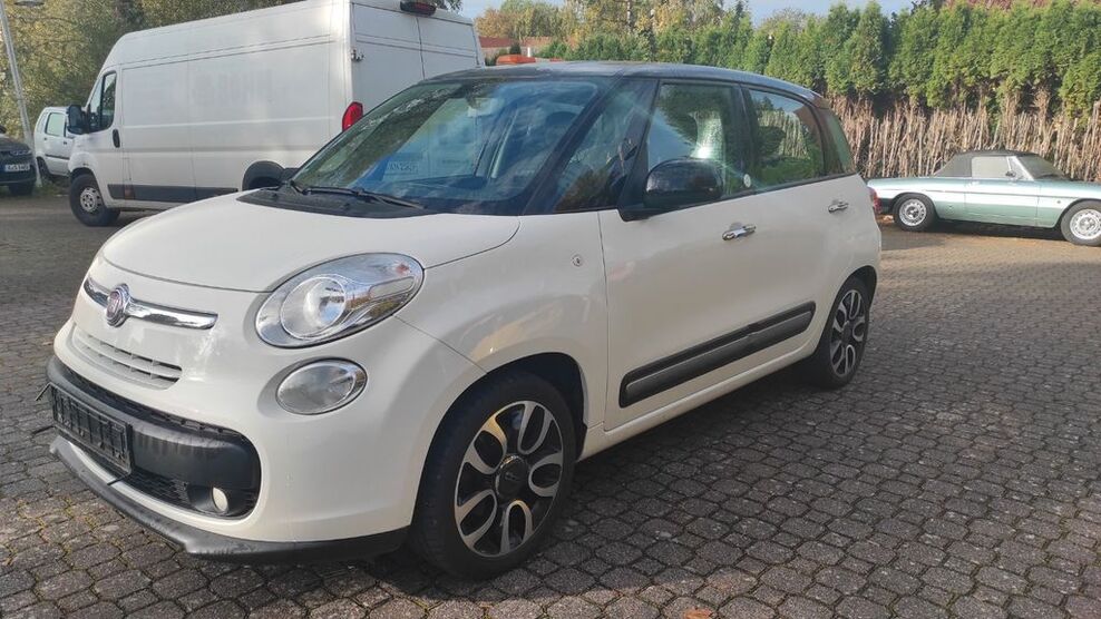 Fiat 500L 61.700 km 7.399 € Gersthofen/Batzenhofen 86368