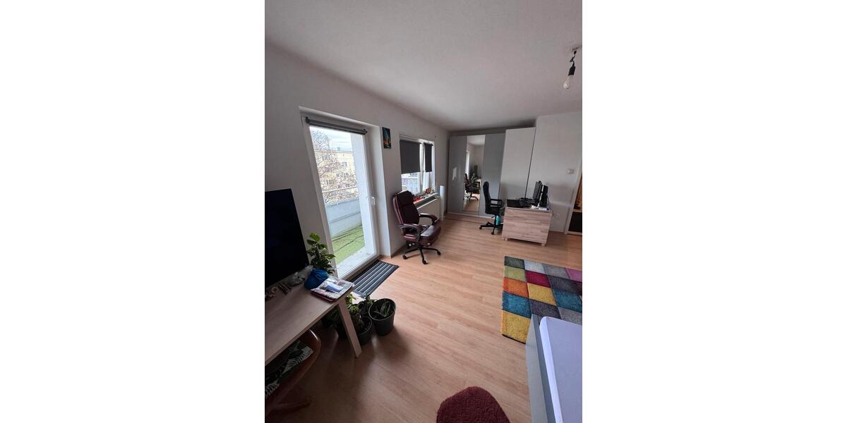 Etagenwohnung Augsburg Haunstetten-Siebenbrunn - 1 Zimmer, 40 m&sup2;, 615&euro; | Angebot:25379396