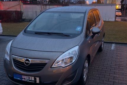 Opel Meriva 121.381 km 6.990 &euro; Augsburg 86163