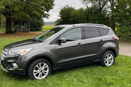 Ford Kuga 116.000 km 14.000 € Zusmarshausen 86441