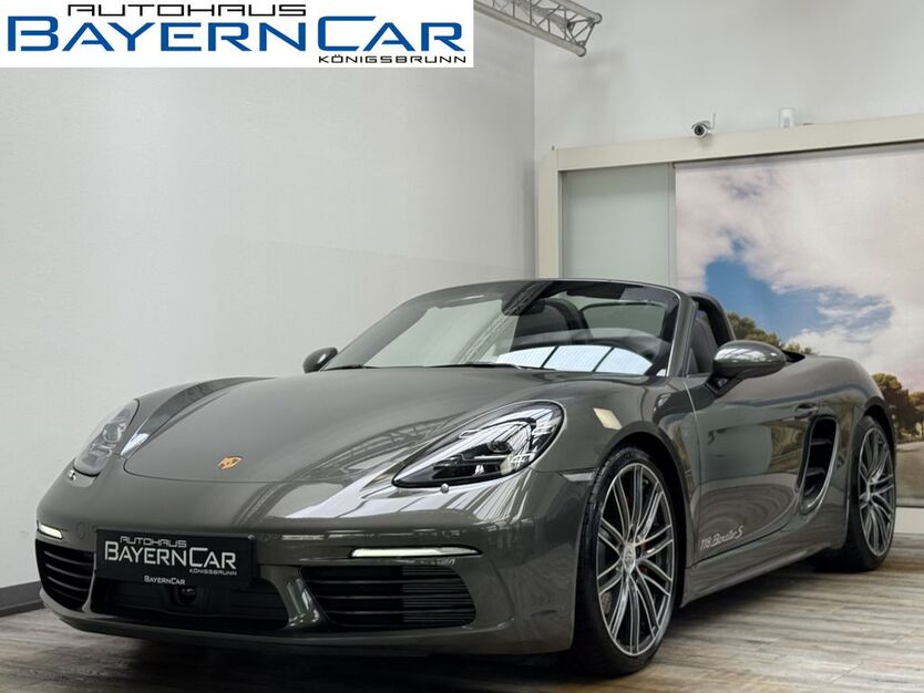 Porsche Boxster 2.000 km 93.789 € Königsbrunn 86343